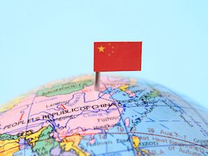 EXPOMEAT 2019 Vinte e duas plantas frigoríficas brasileiras deverão receber autorização para exportar carnes para a China, informou o ministro da Agricultura Blairo Maggi na quarta-feira (01). Entre essas plantas, 11...