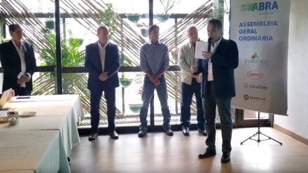 EXPOMEAT 2019 Durante a Assembleia Geral Ordinária da ABRA, realizada no dia 22/11, em Brasília, foi eleito por unanimidade o novo Conselho Diretivo e Fiscal para o triênio 2020-2022. Assumirá a presidência o...