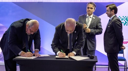 EXPOMEAT 2021 - lll Feira Internacional da Indústria de Processamento de Proteína Animal e Vegetal O diretor de Pesquisa e Desenvolvimento da Embrapa, Guy de Capdeville, e o presidente-executivo da Associação Brasileira de...